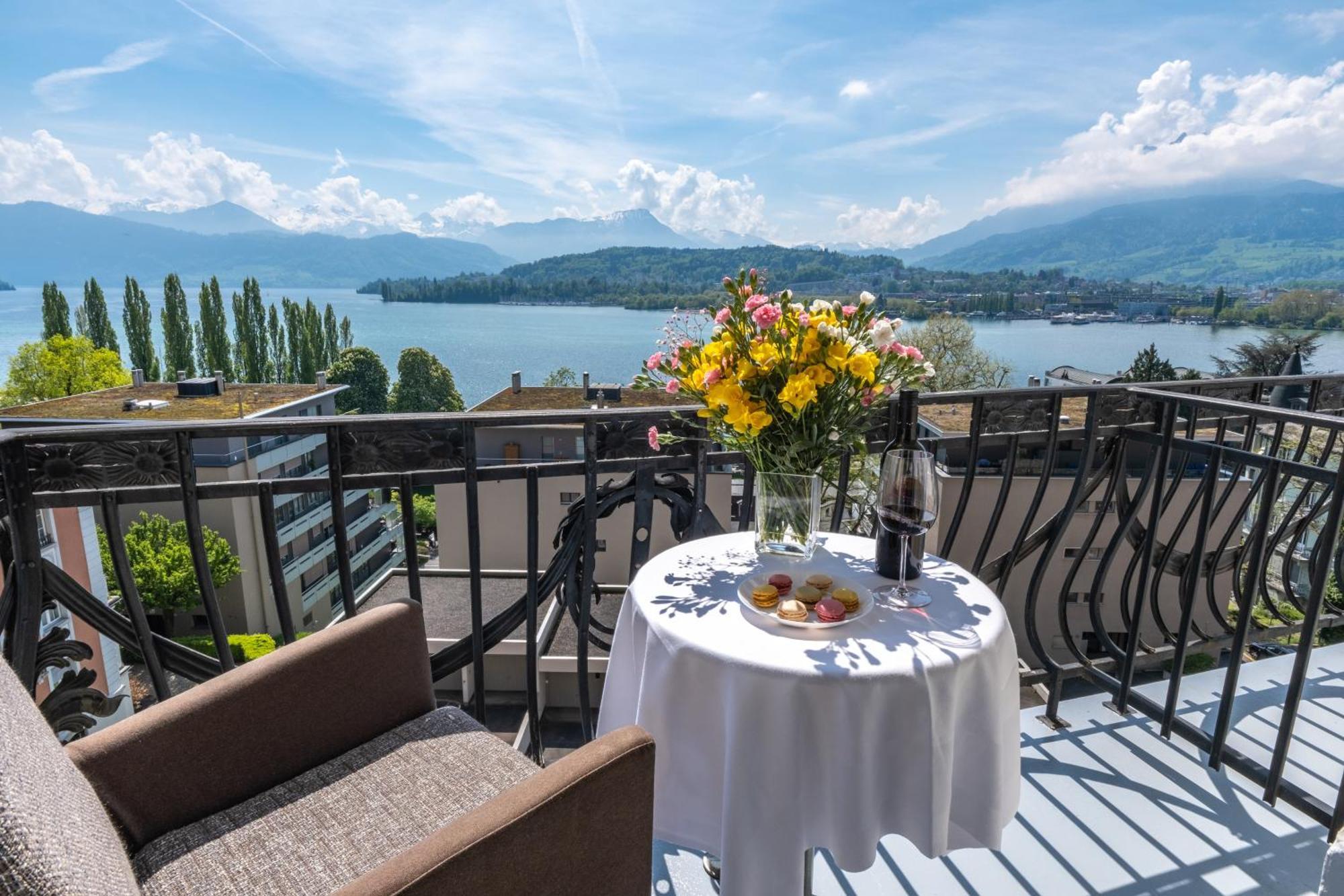 Hotel Royal Luzern Rum bild