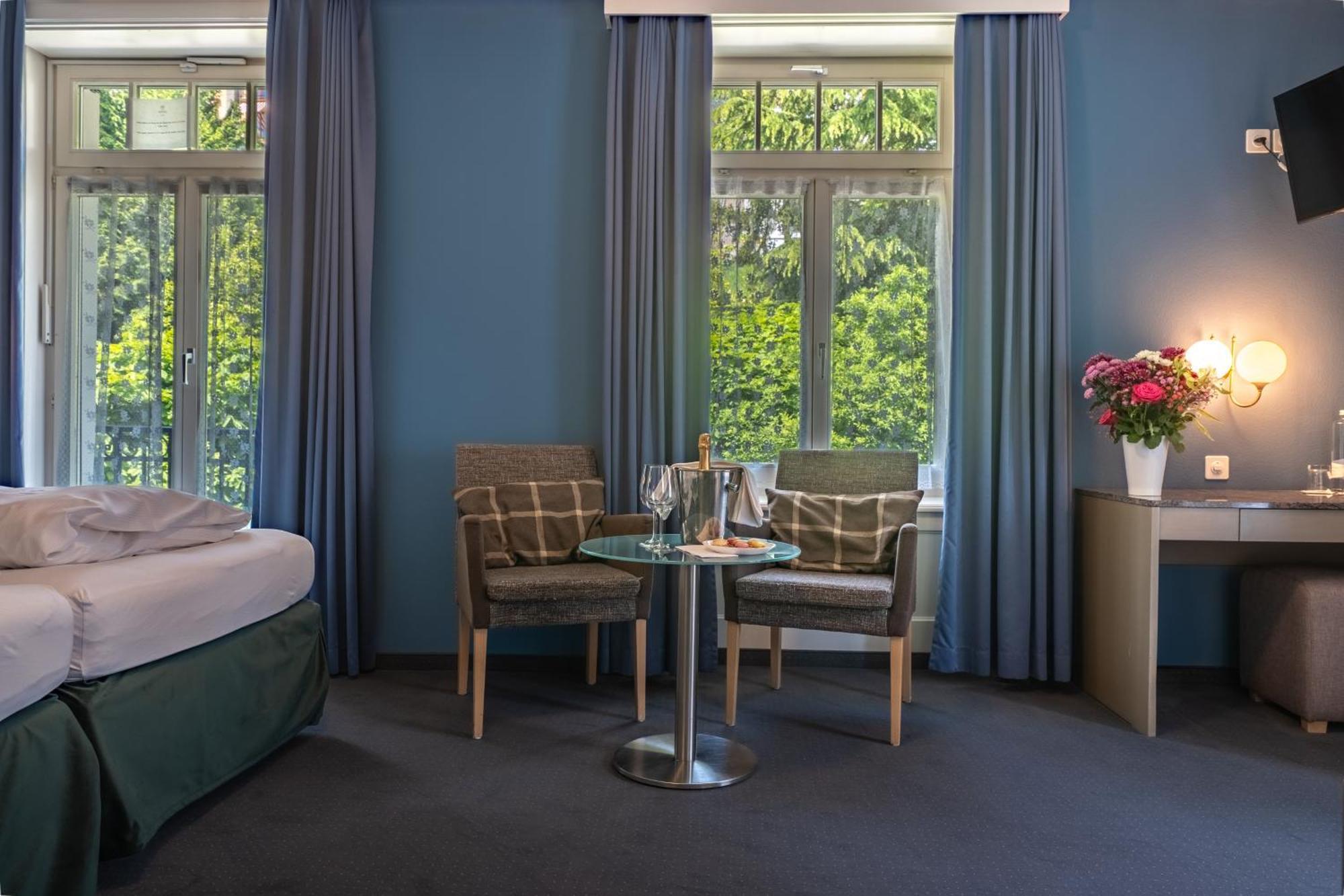 Hotel Royal Luzern Rum bild