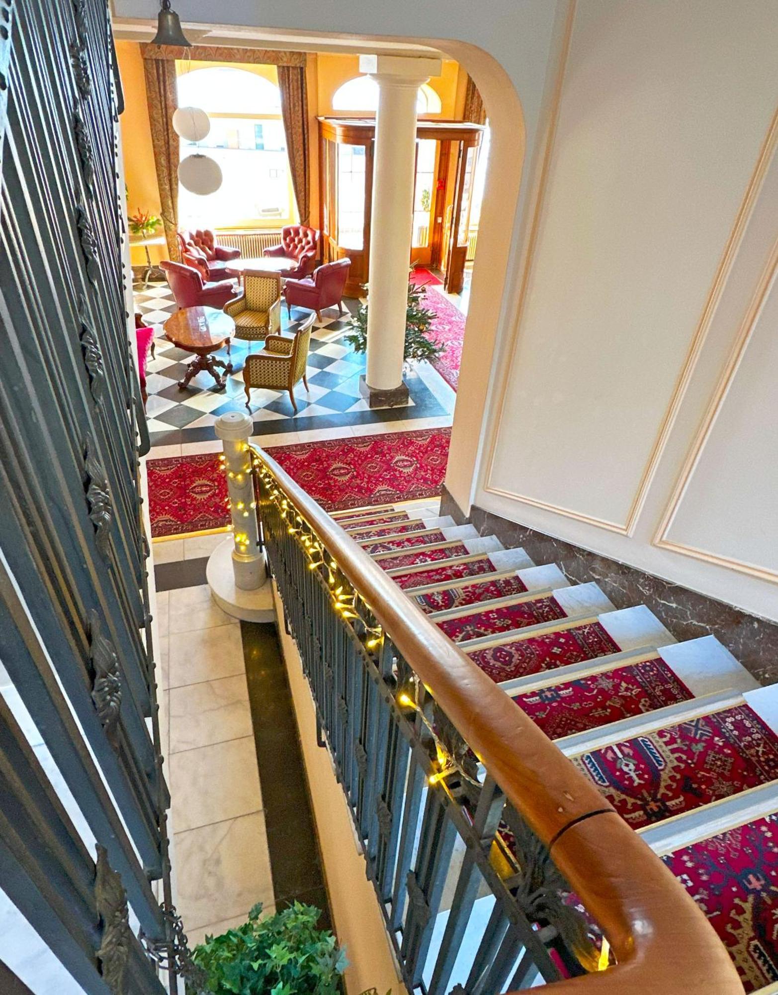 Hotel Royal Luzern Exteriör bild